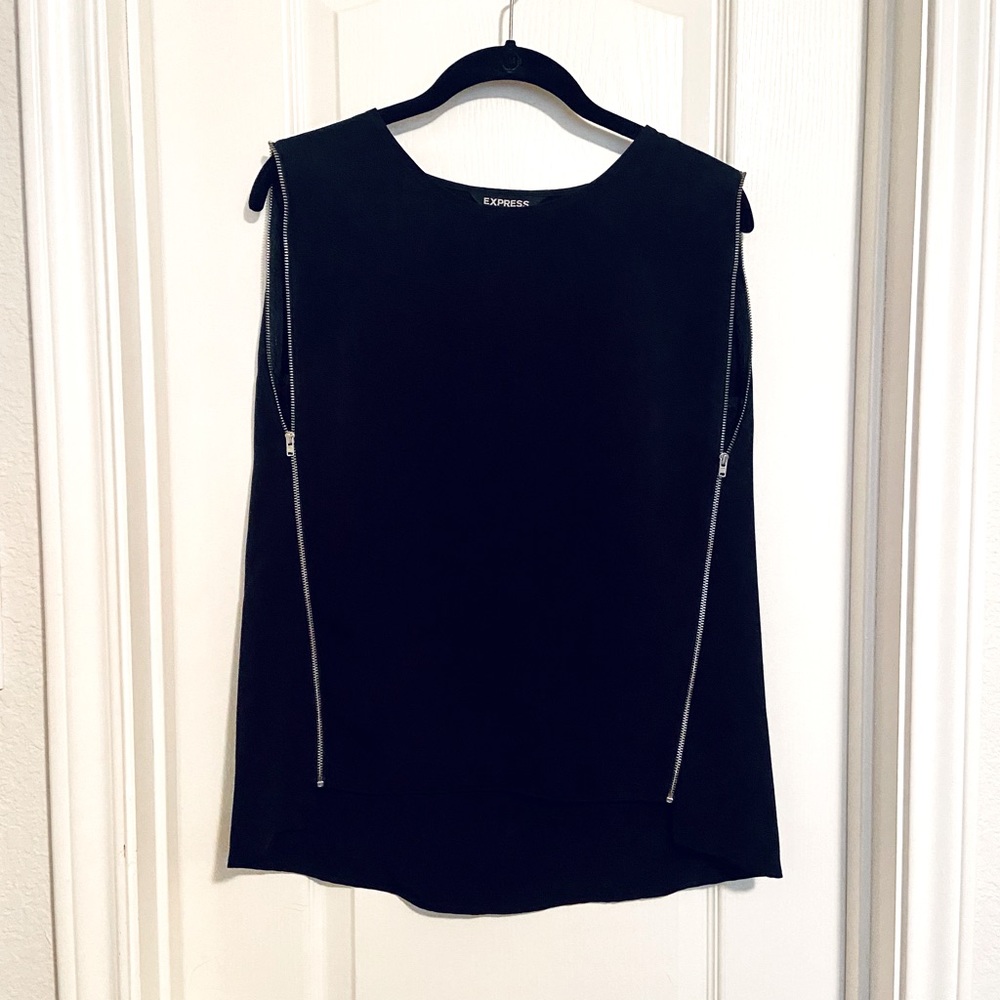 Express Side Zipper Sleeveless Blouse